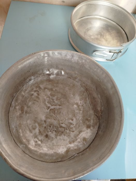 Кастрюли, казан, бидон, сковороды, формы