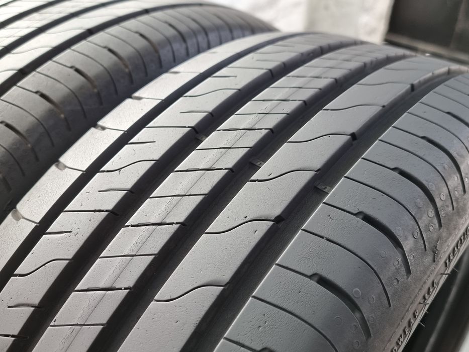 215/55/17 Goodyear 4Броя: 400лв 7.5мм