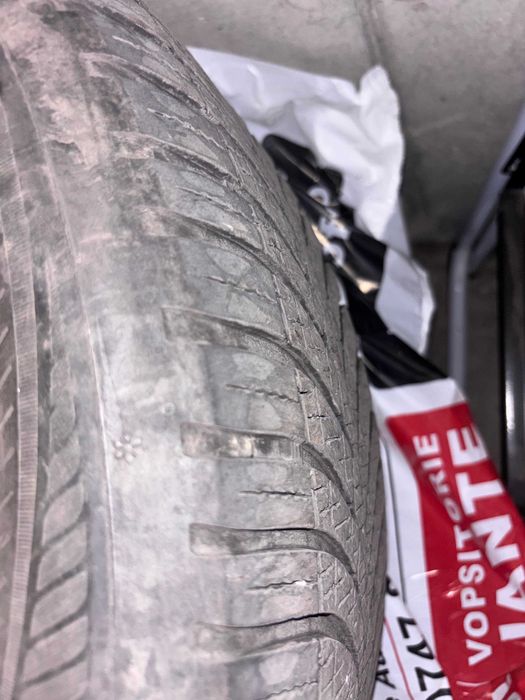4 anvelope Goodyear Vector 4seasons gen-3 215/60 r17 100h