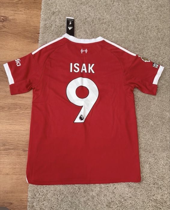 Tricou Isak liverpool