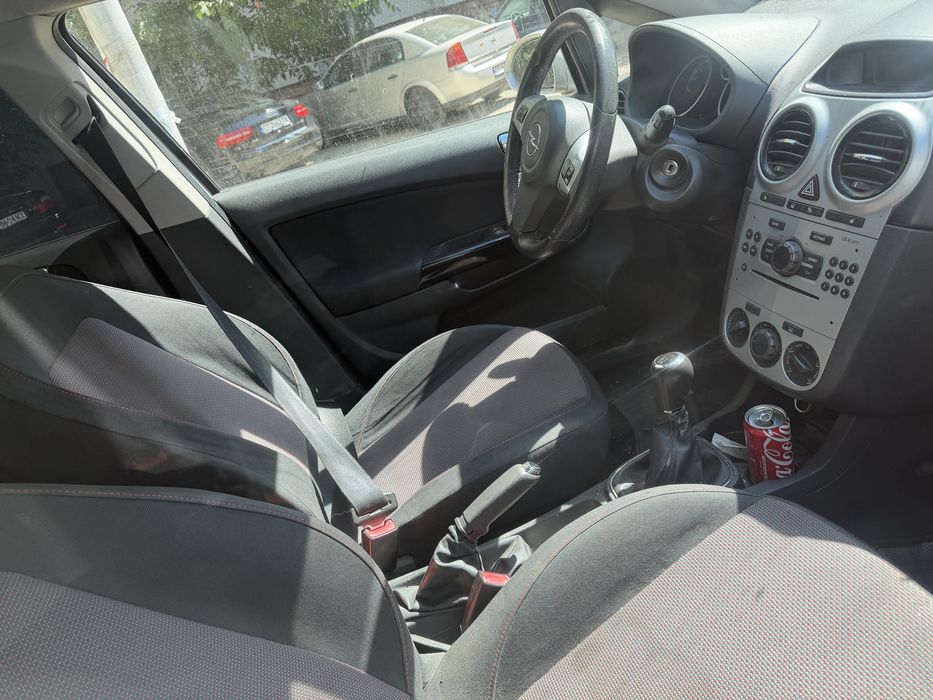 Opel corsa 1.4 2008