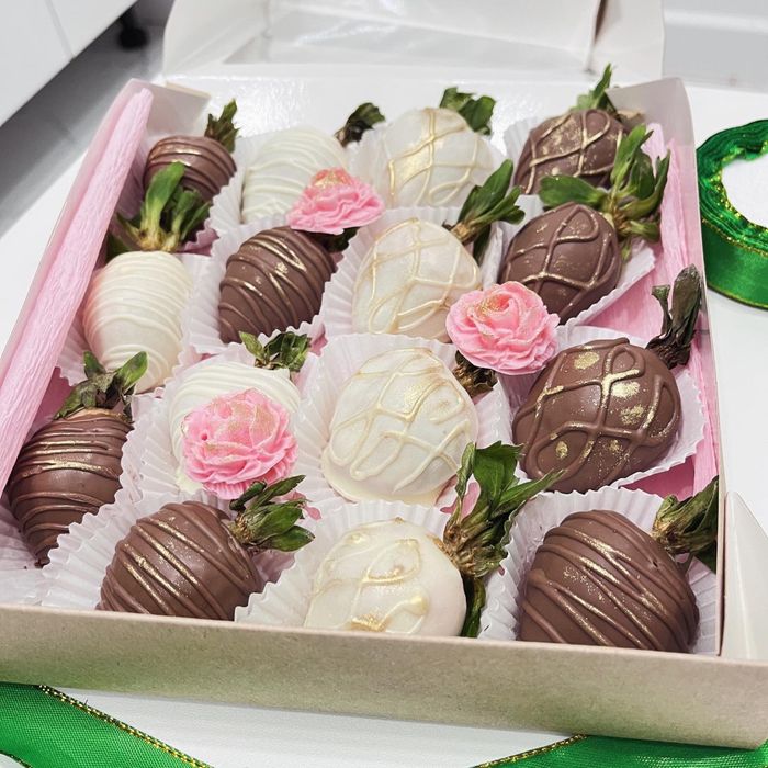 Клубника в шоколаде 500тг