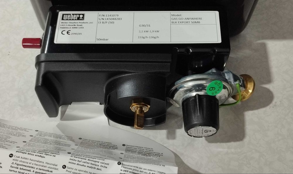 Gratar pe gaz Weber Go-Anywhere, 42x26 cm, negru