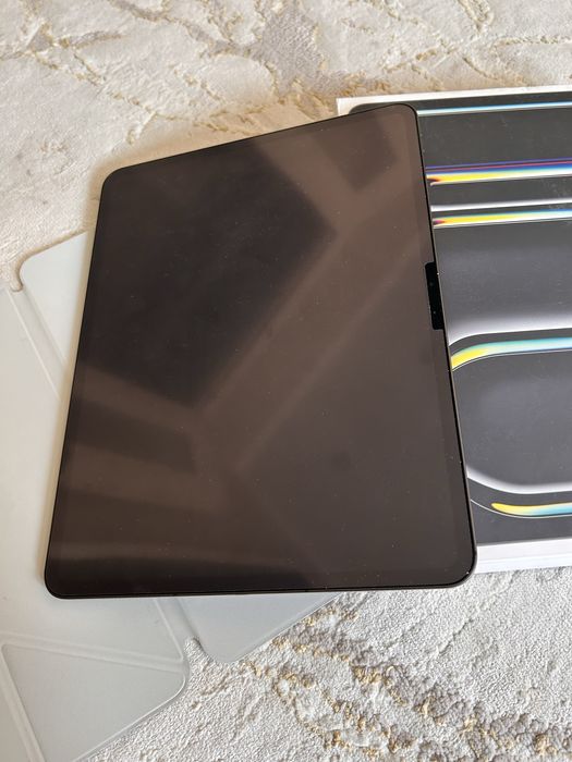 Продам ipad pro 13 inch (m4)