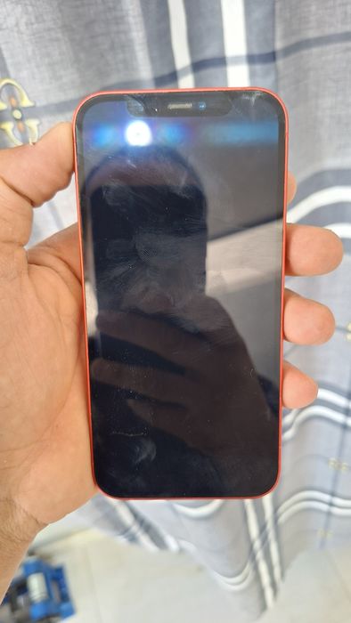 Iphone 12 qizil sotaman