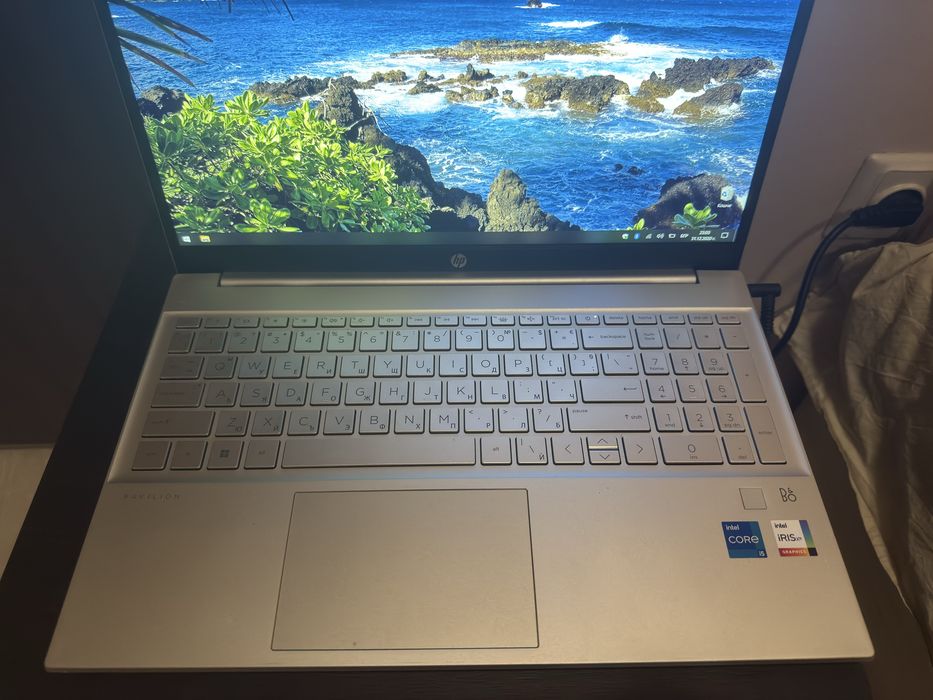 HP Pavilion Laptop Model 15-eg1035nu + Чанта за преносване