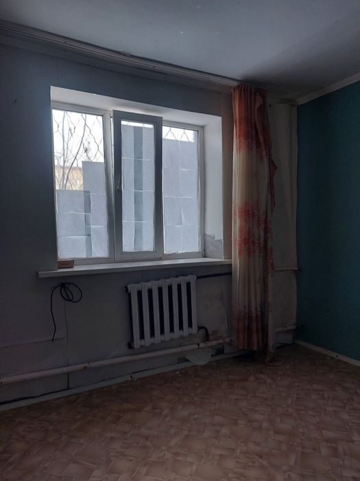 Продам 1 кв. 1/2 эт. 20 м2. Желянка