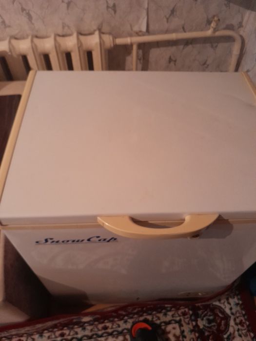 Продам морозильник