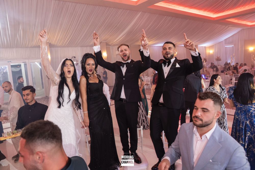 Rochie neagra lunga si eleganta (de nasa)
