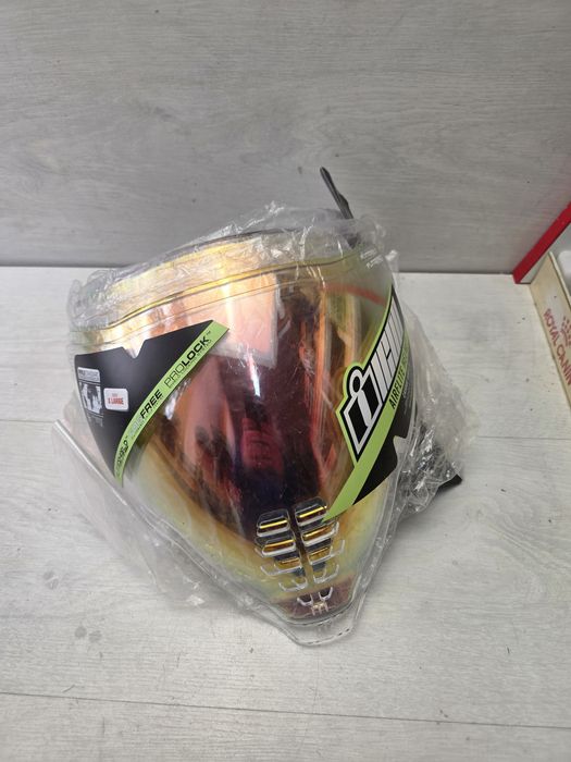 Icon AIRFLITE Battlescar 2 Helmet Каска Нова с Визьори Размер L 59-60