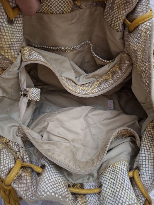 Продам кожаную сумку  под питона