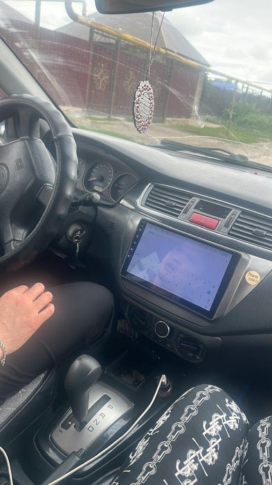 Митсубиси Лансер 2,5 млн