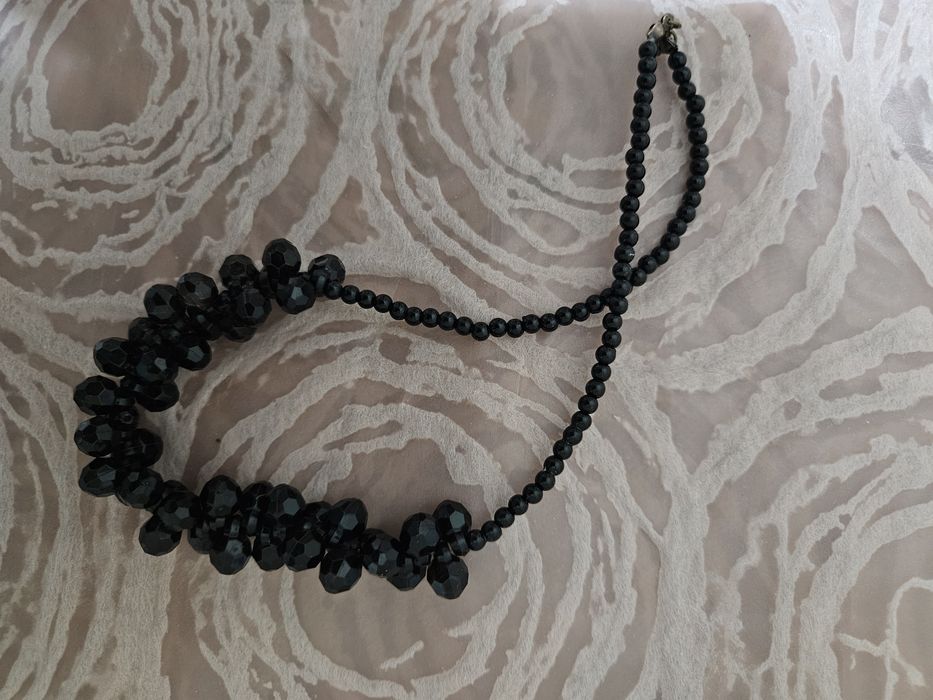 Браслеты, чокеры от сглаза. Бусы