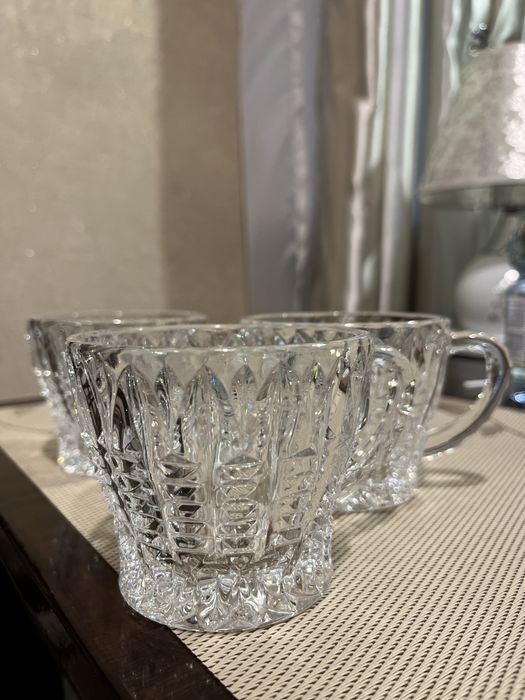Продам хрустальные кружки