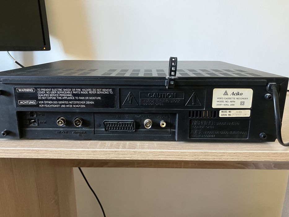 Видеокасетофон Aciko Model NO: AVR4