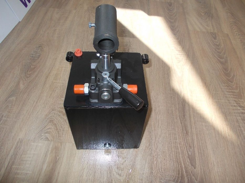Pompa manuala hidraulica dublu efect cilindri utilaje
