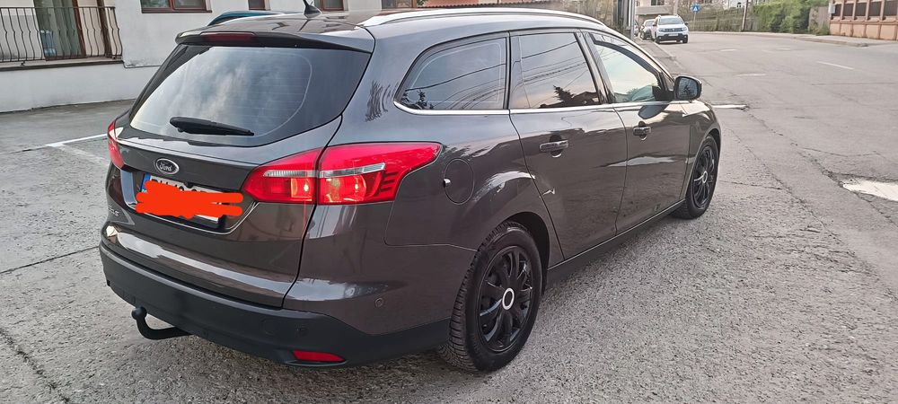 FORD Focus 2015 — imagine 3