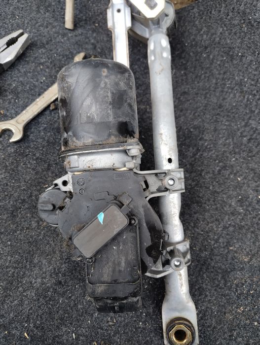 Ситроен C1 само на части! Перфектен двигател и ходова част!