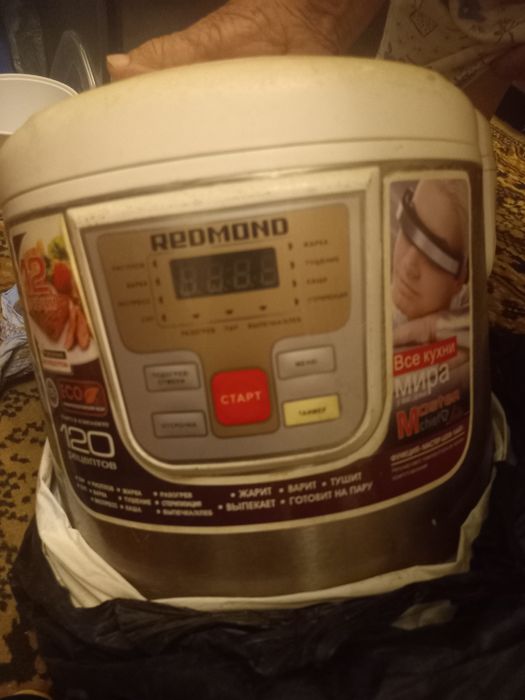 Скороварка ва блендер сотилади