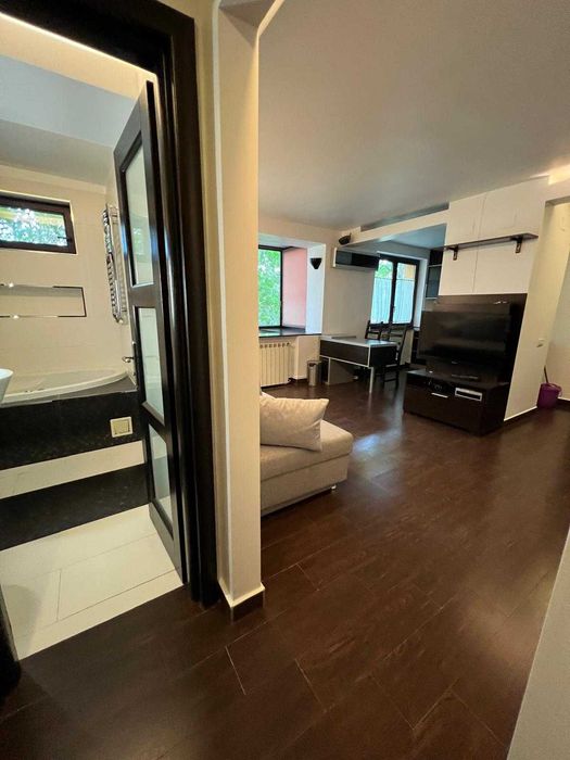 Inchiriez Apartament 2 camere pe strada Ana Ipatescu, nr 6, Suceava