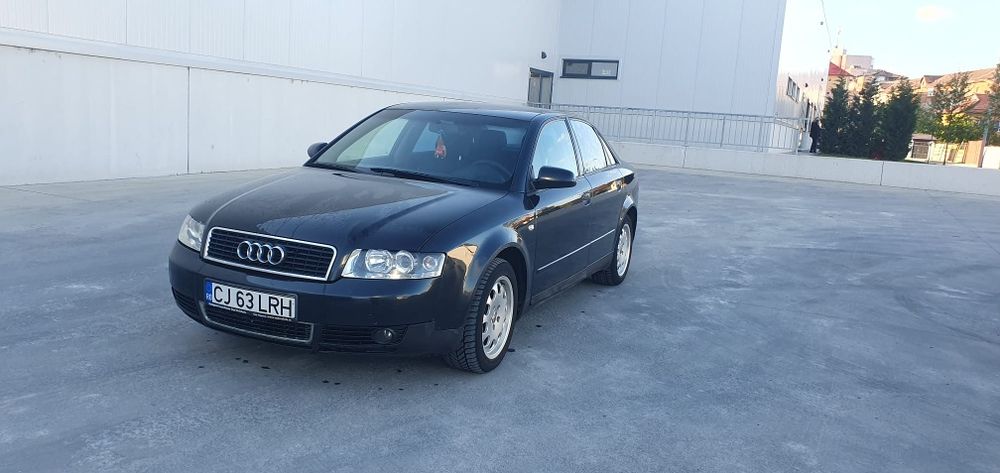 AUDI A4 berlina 131 AWX Acte La Zi !!