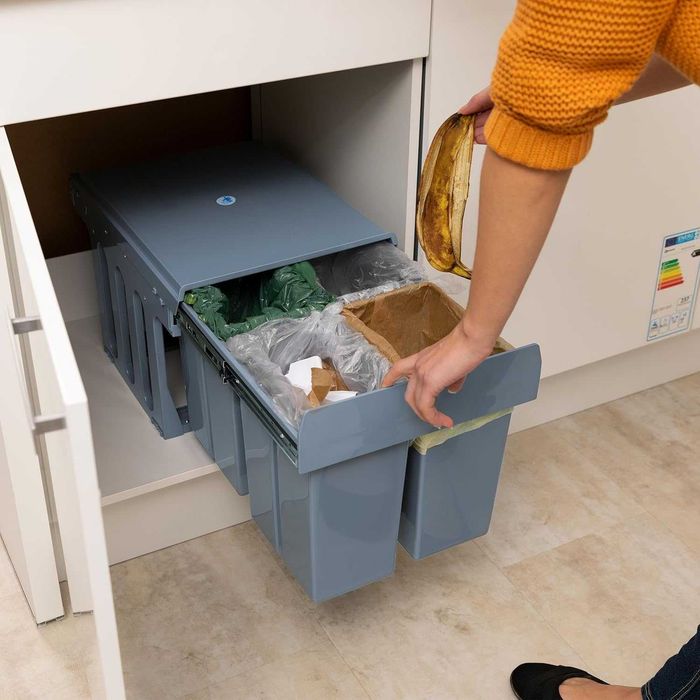 Вграден кош за кухненски отпадъци Relaxdays, издърпващ се  4x8л. всеки