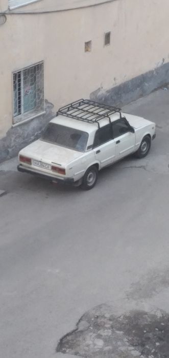 Ваз 2107 sotiladi yil 1993 borchi 1800$