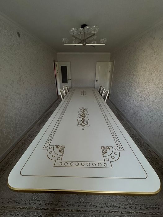Стол продам срочно