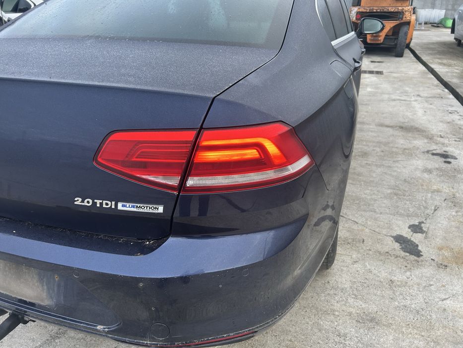 Set Lampa stop tripla spate vw passat b8 limuzina an 2016