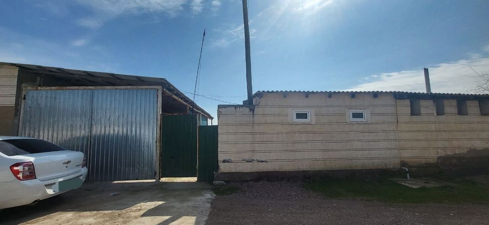 Nurafshonda hovli , yer narxida sotiladi 10 sotok