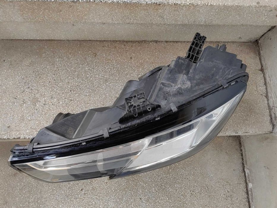 Фар Audi A4 B9 LED Bi-Xenon ляв / Фар Ауди А4 Б9 ксенон Оригинален