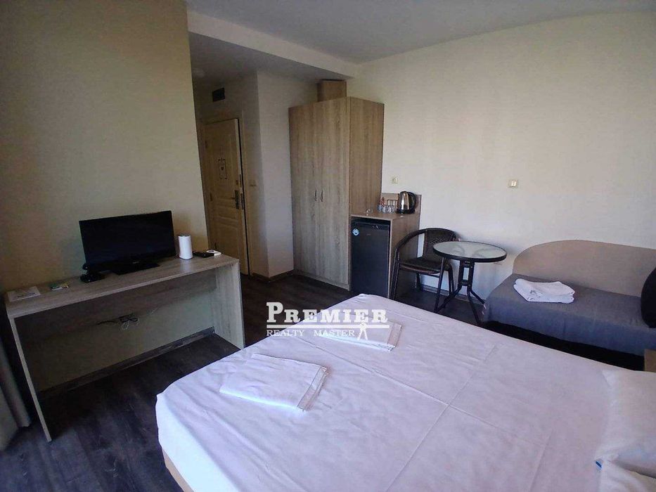 Продава се Едностаен апартамент в к.к. Слънчев бряг - 32 кв.м за 1600 €/кв.м - Снимка #4