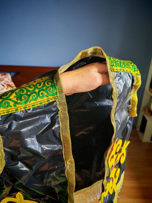Детский костюм. Безрукавка из пакета