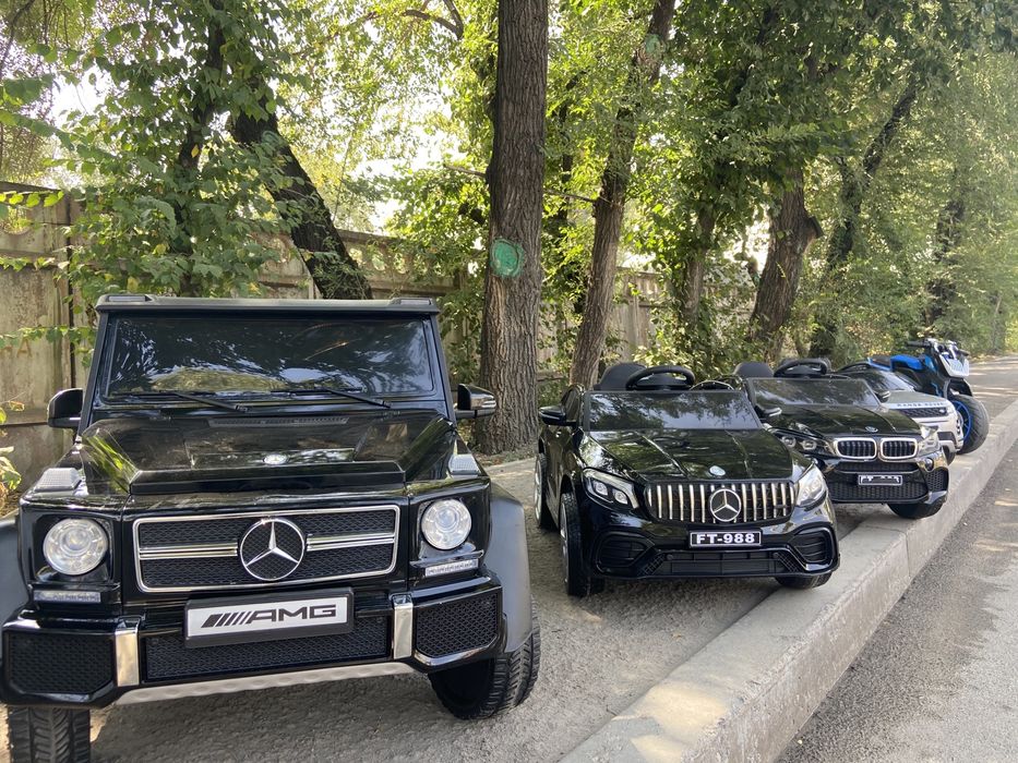 В подарок Электромобиль детский машина