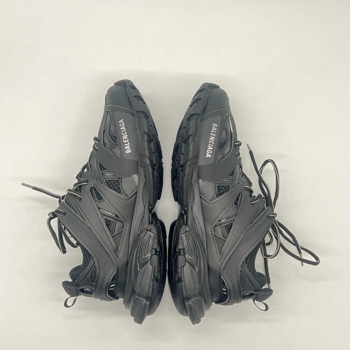 Balenciaga Track Black