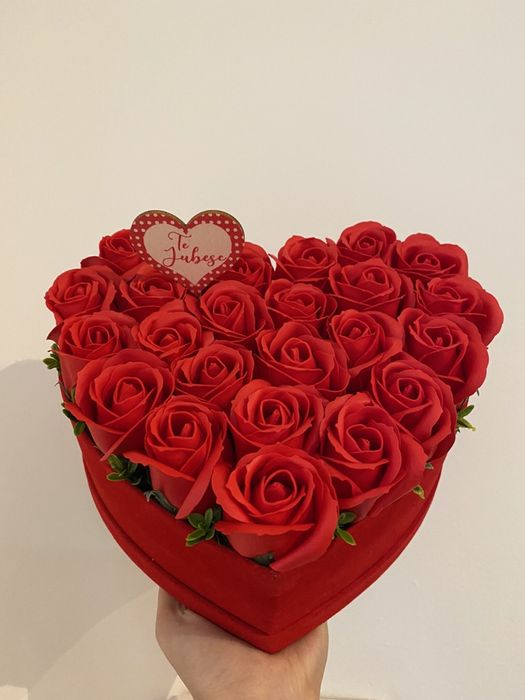 Aranjamente cu trandafiri de sapun