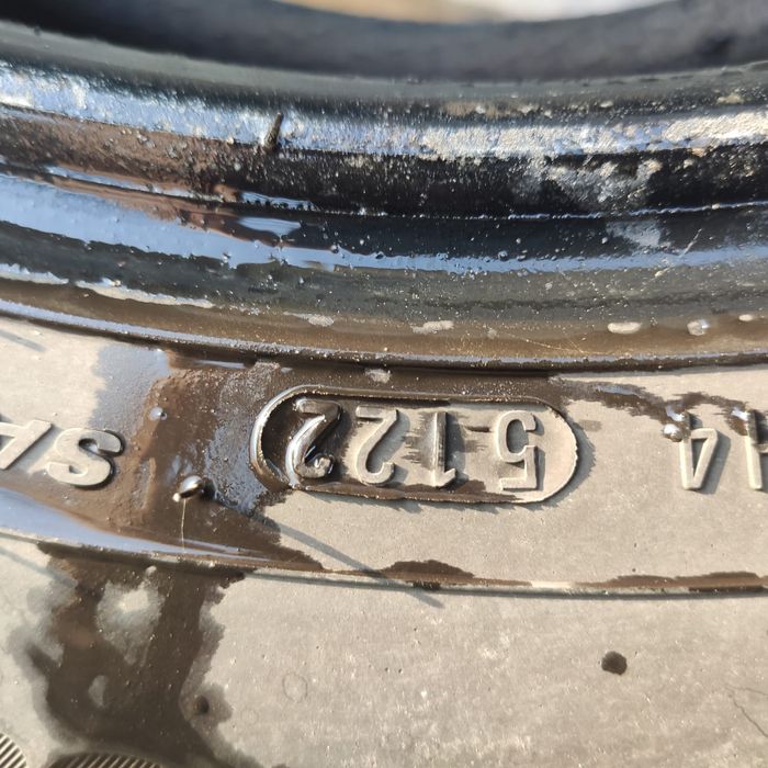 Продам шины б/у KUMHO (2шт)