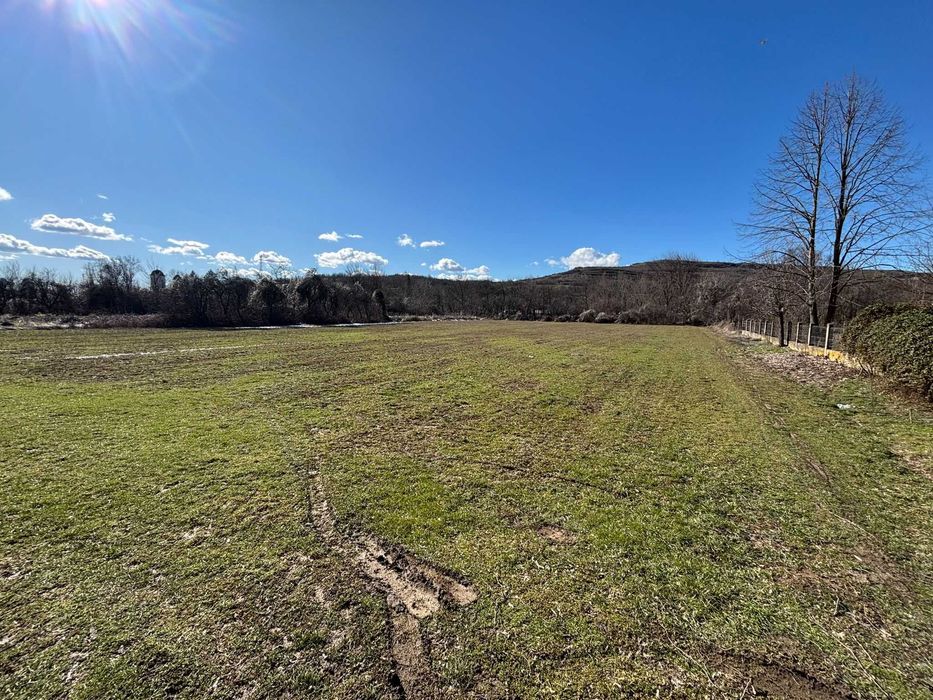 Teren intravilan 1982 mp Gorganu – aproape spital – 15 km Pitești