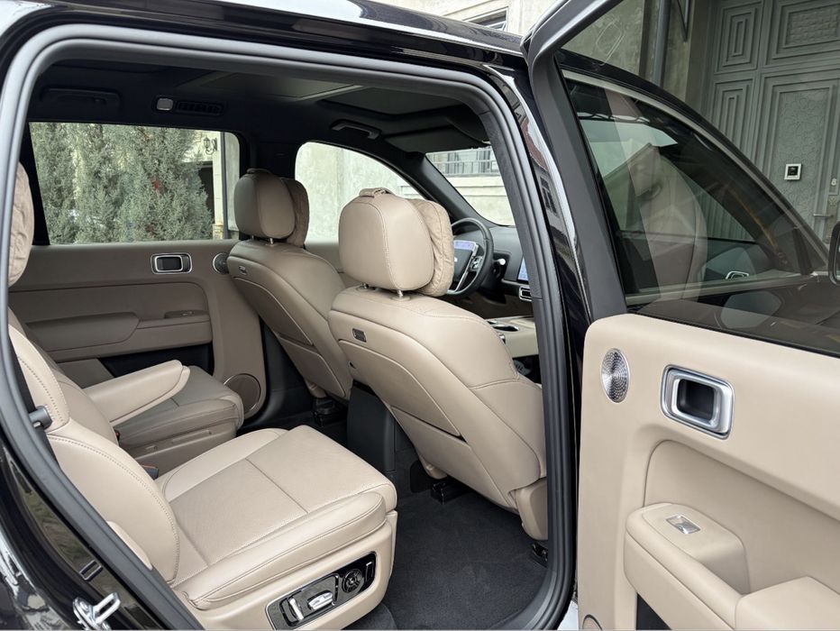 Продам Li 9 2025 рестайл август.