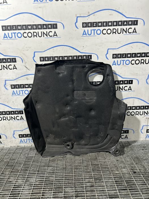 Капак на двигателя AUDI Q5 2.0 TDI 2008 - 2012 143HP