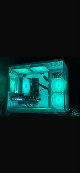 Компютер продаеться