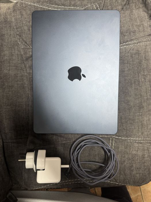 MacBook Air M2 2022