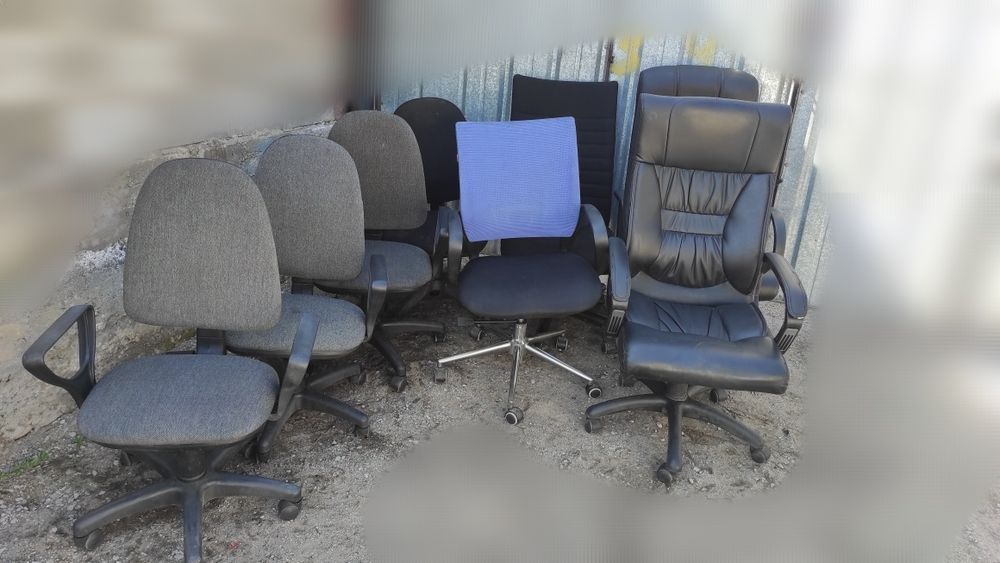 Продам Офисные кресла