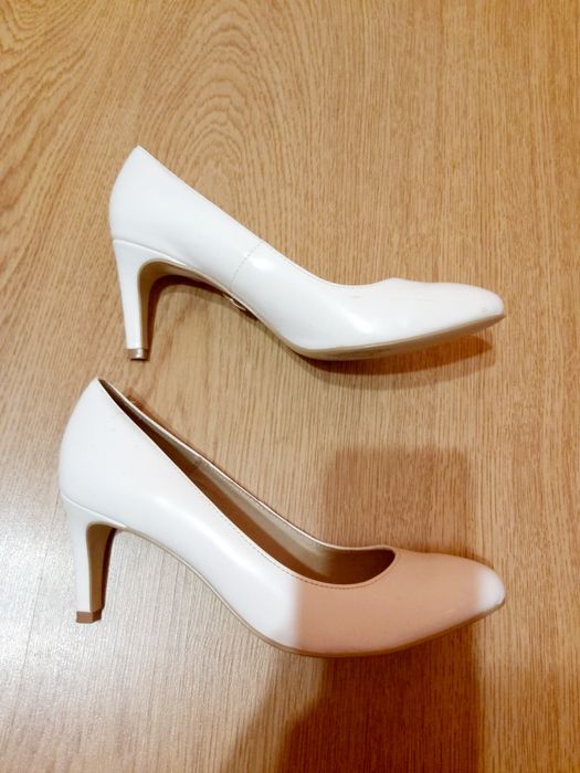 Страхотни обувки