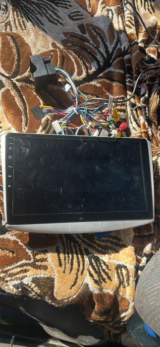 Vând navigație cu android