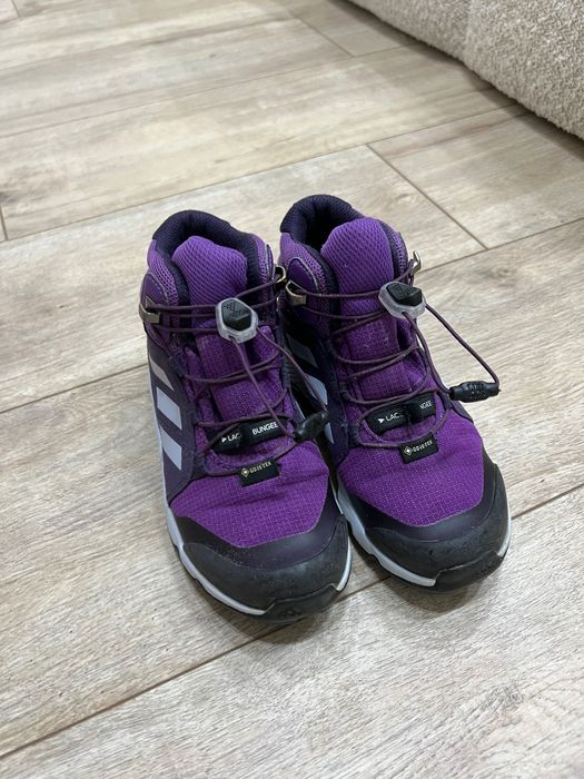 Детски боти adidas Terrex