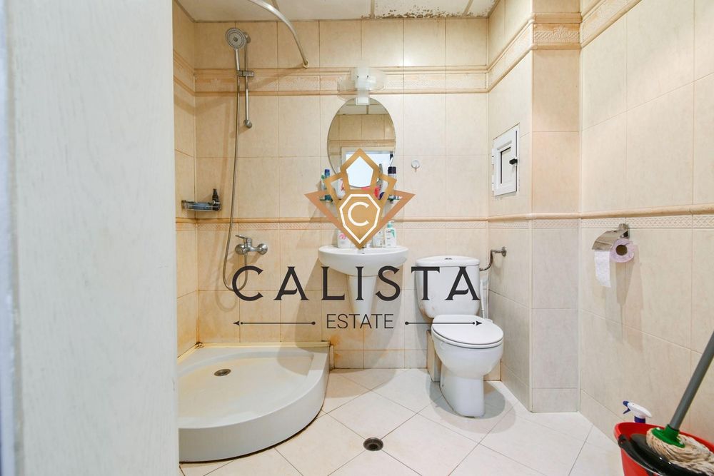 Дава се под наем Тристаен апартамент в София, Банишора - 120 кв.м за 896.58 € - Снимка #11