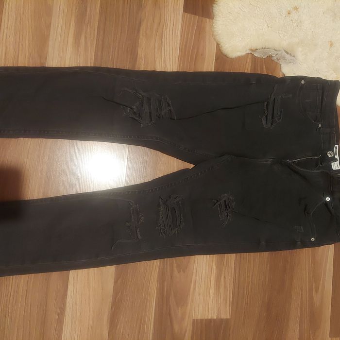 Blugi barbati bershka