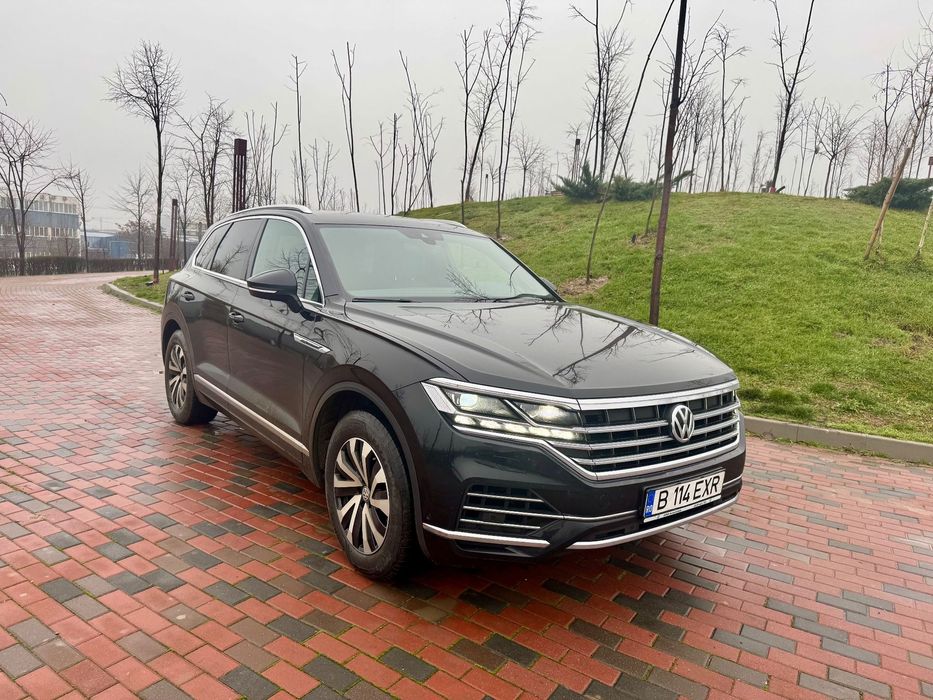 Volkswagen Touareg Volkswagen Touareg V6 286CP | Pneumatică | Innovision | Dynaudio