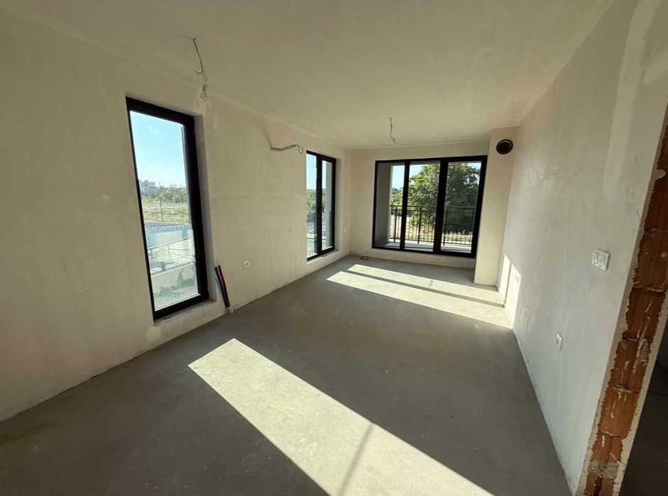 С АКТ 16! Двустаен - Тракия